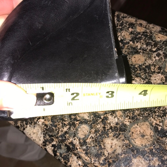 Gucci wedge open toe shoes size 61/2 - Picture 8 of 8